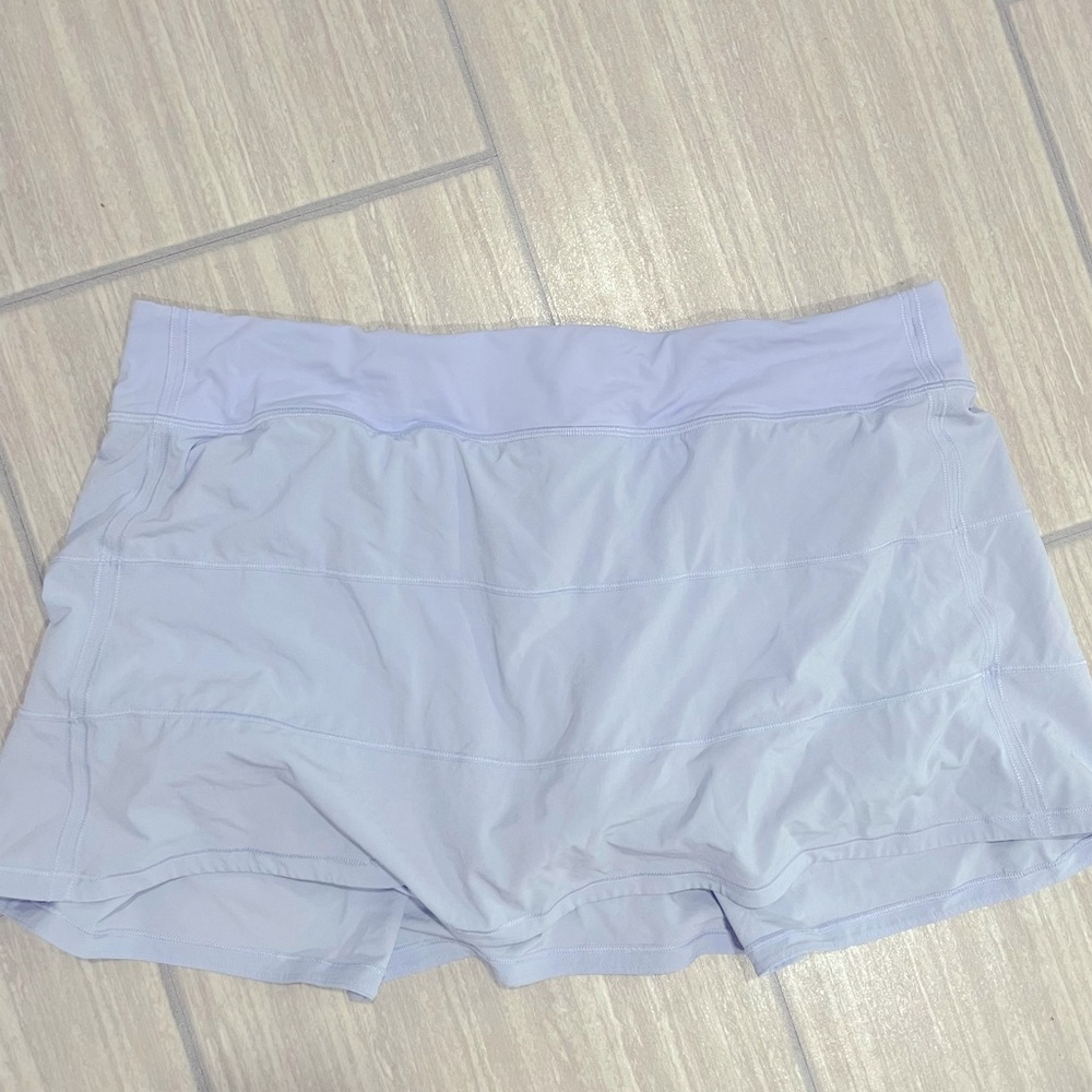 Lulu lemon size 16 skirt